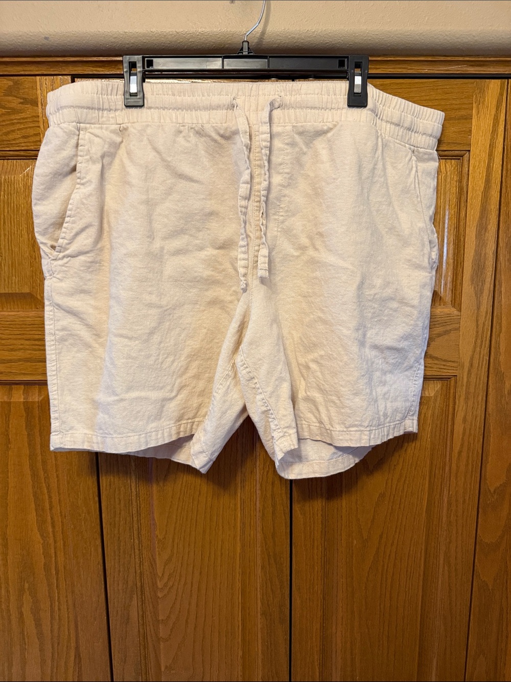 Sun + Stone Men's Drawstring Athletic Shorts - Cream